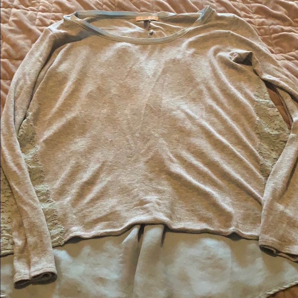 Bordeaux by Anthropologie Lace t shirt small